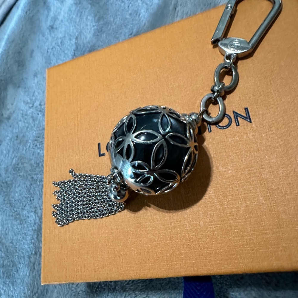 AUTHENTIC Louis Vuitton Silver Black Tassel Ball BAG CHARM KEY RING EUC